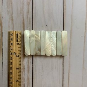 White Mother of Pearl Stretch Bracelet